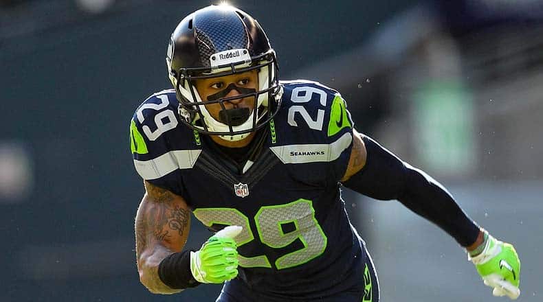 Earl Thoams training t Velocity for the nfl combine